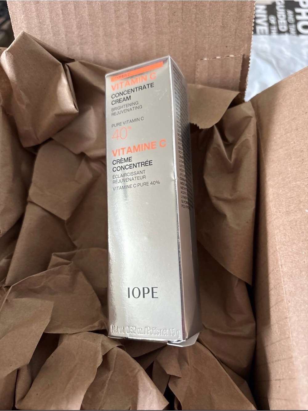 New IOPE Expert Vitamin C 40% Concentrate Cream for Dark Spots